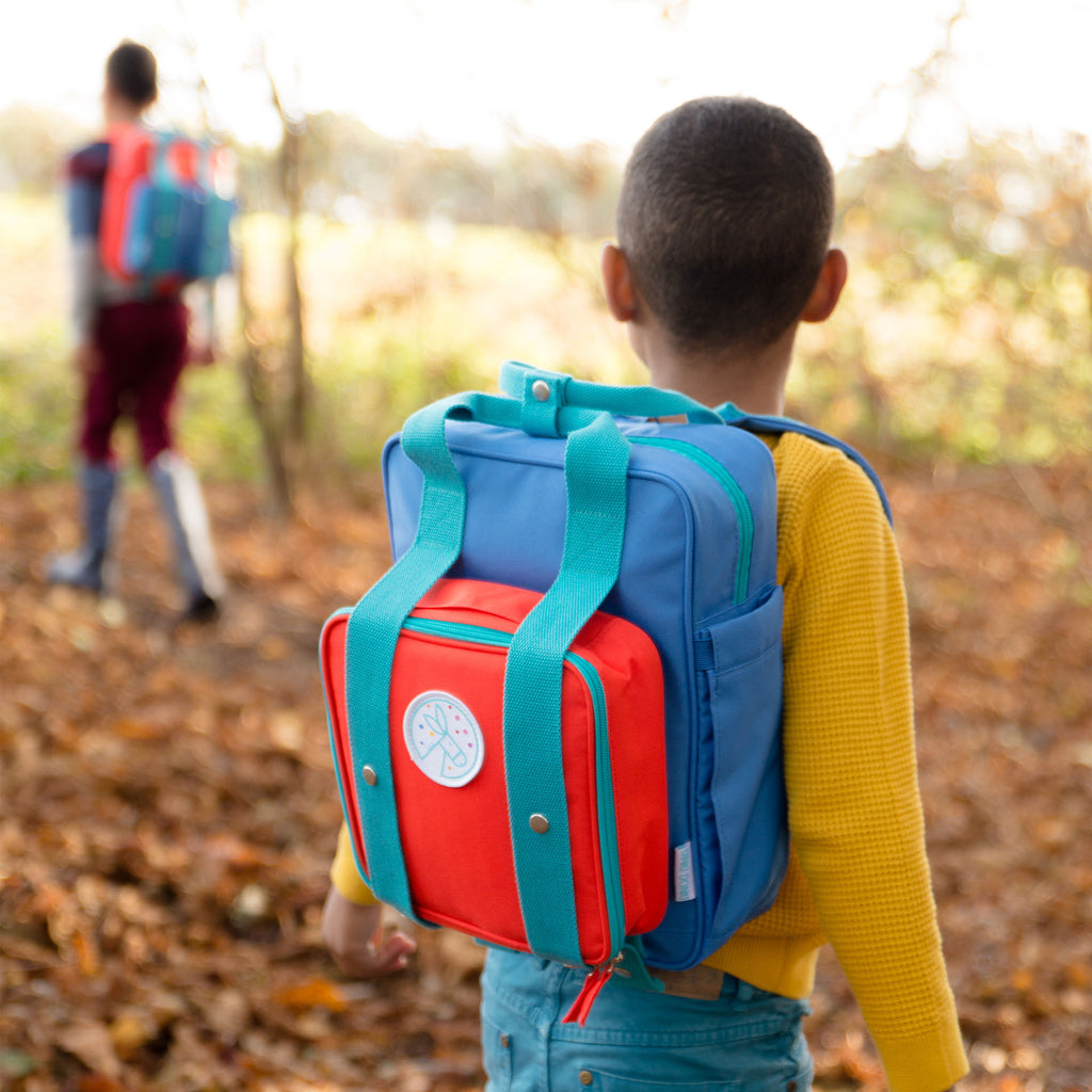 MAGNETIC BACKPACK LUNCH BAG AND TWIN POUCHES My Bags Of Stuff